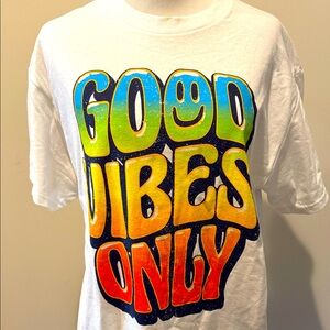 ODM Good Vibes Only Graphic T-Shirt Colorful Print On White Shirt New Size Med